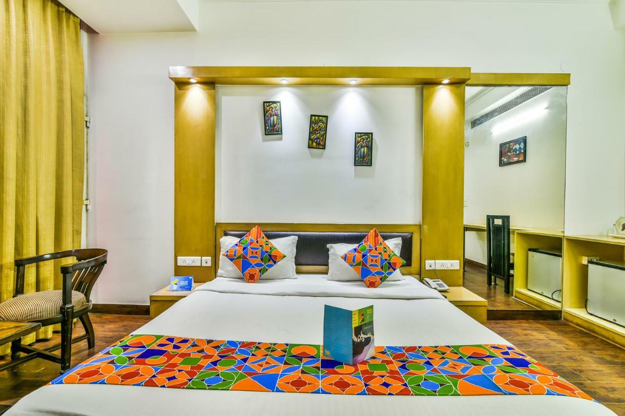 Hotel Parth Inn 加济阿巴德 外观 照片